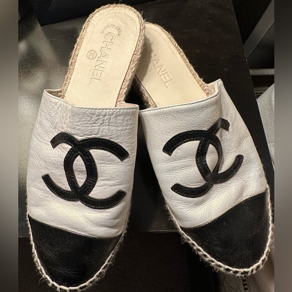 Worn only one time. It’s in very good condition without box and tags. - Picture 1 of 5